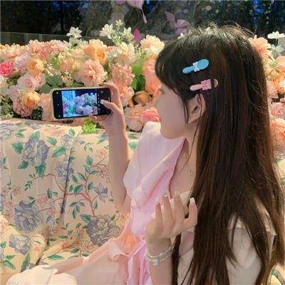 胡达的沙龙